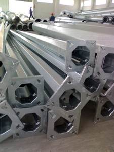 Poste de acero galvanizado en caliente, farola de alta calidad con brazo individual/doble, 6m, 8m, 10m, 12m - Product Image 4