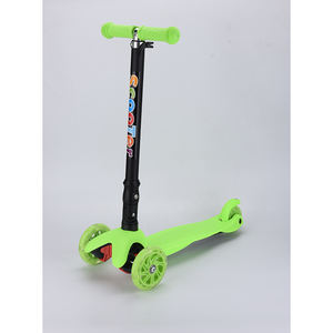 Trottinette pour bébé en aluminium, roue clignotante en PU, trottinette pliable pour enfants, trottinette à pousser pour enfants, trottinette à essence pour enfants - Product Image 4