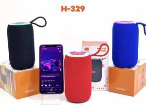 H-329 Altavoz Inalámbrico Mini Vertical Cilíndrico de Plástico de 8W con Puerto USB, LED RGB y Diseño de Correa Portátil para Música en el Coche - Product Image 2