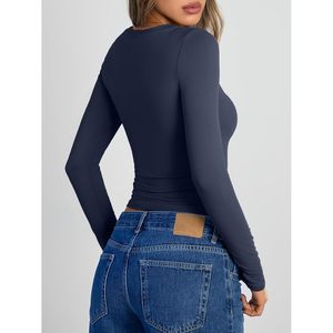 Haut basique à manches longues et col rond pour femme, coupe ajustée, mode automne-hiver - Product Image 4