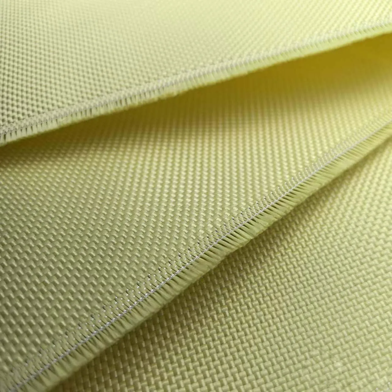 High Strength Ultra Thin Flame Retardant Aramid Fabric 1000D 200g For Level 3 Helmet Armor And Workwear