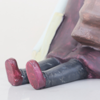 Figurine de cerf savant en résine artisanale, porte-crayon et livre, enrichit l'espace, ambiance littéraire, idéale pour l'étagère de bureau ou le bureau.