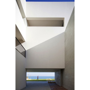 Solución Integral para Proyectos de Estructuras de Acero Ligeras para Villas Minimalistas Blancas - Product Image 3