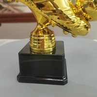 Trophée mondial 2023, trophée pour enfants, coupe en plastique, trophée de chaussure de football, décoration, prix de gros