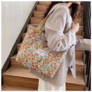 2025 New Arrival <b>Large</b>-Capacity Floral Print Shoulder <b>Bag</b> Ins-Style <b>Canvas</b> <b>Bag</b> for Women - Product Image 3