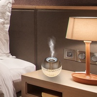Diffuseur d'arômes en plastique rechargeable de 200ml Humidificateur de table à lumière LED Instructions françaises pour offrir des cadeaux d'aromathérapie