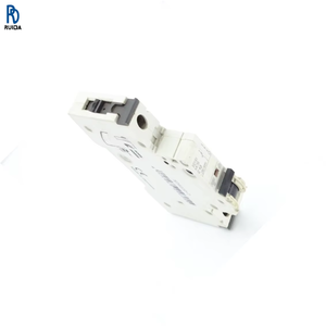 Contrôleur PLC, capteur, disjoncteur, neuf d'origine 5SY6110-7 - Product Image 1