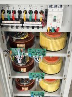 Stabilisateur de tension numérique LCD 50KVA 60KVA, type servo, monophasé AC 220V, régulateur de tension automatique AVR pour usage commercial