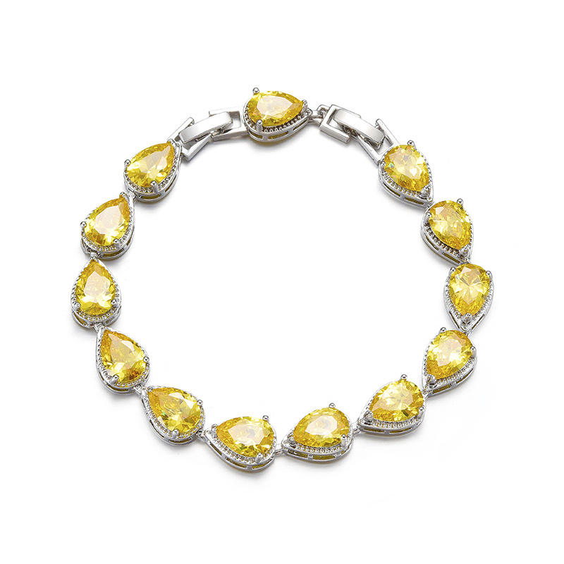 สีเหลือง