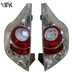 Vente Flash : Feu Arrière OEM 81550-52A80 pour <span class=keywords><strong>Toyota</strong></span> <span class=keywords><strong>Prius</strong></span> <span class=keywords><strong>C</strong></span> - Product Image 3