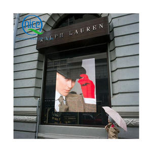 Pantalla LED Publicitaria Interior Colgante, Panel Ligero, Pantallas LED, Pantalla de Video para Instalar Detrás de Ventanas - Product Image 1