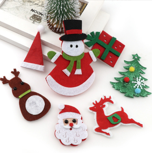 Décorations suspendues de Noël écologiques de haute qualité Fournitures de fête en gros pour les événements de cuisine à domicile-Comprend un porte-clés de voiture - Product Image 1