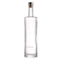 Logo de bouteille d'alcool/vodka/whisky/gin/bouteille en verre de 750ml de Chine avec verre de silex à liqueur personnalisé blanc noir rouge clair bleu vin