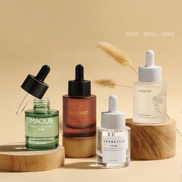 Wholesale New Design 30ml 40ml 50ml Frosted Glass Dropper Bottle Flat Shape Essential Oil Serum Cosmetic Bottles MOQ 100pcs