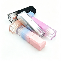 Tube de brillant à lèvres vide en gros, dégradé multicolore, 5 ml, rose/noir/blanc/bleu, emballage cosmétique personnalisé avec logo