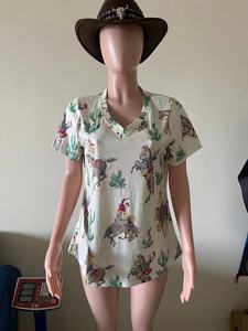 <span class=keywords><strong>T</strong></span>-<span class=keywords><strong>shirt</strong></span> décontracté pour <span class=keywords><strong>femme</strong></span> style western vintage avec motif cactus, <span class=keywords><strong>col</strong></span> en <span class=keywords><strong>V</strong></span>, manches courtes, pour le quotidien - Product Image 5