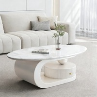 Table basse Super Crystal Stone : Table basse ovale moderne avec un luxe d'inspiration italienne pour le salon