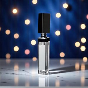 Tubos de brilho labial a granel personalizados - Product Image 4