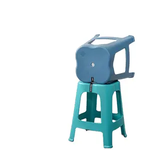 Basit ev dışkı plastik kalınlaşmış yetişkin dışkı çocuk sandalye çoklu renkli plastik sandalye