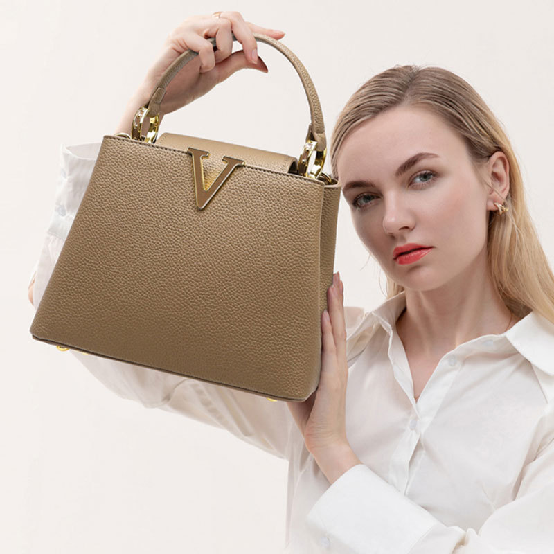 Bolso Tote Bucket Mujer - Cuero PU, Correa Ajustable 120 Cm, Tamaño 30x22x10 Cm, Multiusos