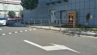 Balustrades et mains courantes carrées modernes en acier inoxydable 304/316 et PVC noir pour escaliers