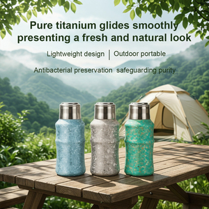Gourde isotherme de luxe 600 ml en titane pur, texture fleur de glace, forme bambou, antibactérienne, avec logo personnalisé, vente en gros pour entreprises - Product Image 5