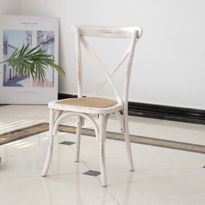 Chaise en bois massif à dossier croisé en X, <span class=keywords><strong>prix</strong></span> d'usine de gros, pour <span class=keywords><strong>salle</strong></span> à manger, salon et villas, idéale pour événements de mariage et fêtes - Product Image 4