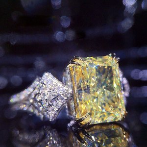 Anello Statement a Forma Quadrata, Design Classico, Anello da Dito per Donne - Product Image 3