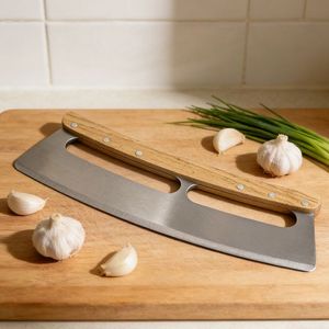 Nuovo creativo tagliapizza Rocker con <span class=keywords><strong>due</strong></span> manici in legno e copertura protettiva nera - Product Image 3