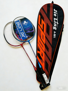 Raquette de <span class=keywords><strong>badminton</strong></span> JIELING A901 entièrement en fibre de carbone légère, personnalisée, contrôle du volant, légèrement recouverte de tissu, 20-23 lbs, pour amateur - Product Image 2
