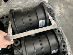 Опорный каток для экскаваторов E200, E320, E325, E330, E345 - Product Image 3