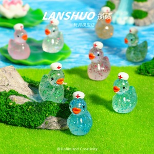 Lanshuo - Miniatura 3D de Resina de Pato con Gorro de Enfermera Brillante para Manualidades, Joyería, Adornos y Accesorios para Niños de 8 a 13 Años - Product Image 4