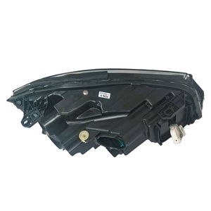 Pour <span class=keywords><strong>Mercedes</strong></span> Benz <span class=keywords><strong>classe</strong></span> <span class=keywords><strong>A</strong></span> <span class=keywords><strong>W176</strong></span> <span class=keywords><strong>phare</strong></span> gauche LED 2012-2015 <span class=keywords><strong>phare</strong></span> d'assemblage d'éclairage automobile de haute qualité d'origine - Product Image 5