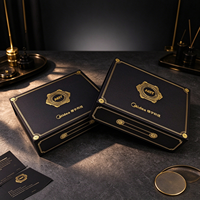 Boîte cadeau d'entreprise noire personnalisée, boîte rigide de luxe avec bordure dorée, plateau intérieur et poignée pour coffret cadeau d'entreprise