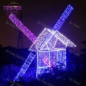 Éclairage répétitif à motif de moulin à vent de Noël pour les rues, les places et les installations festives coordonnées - Product Image 6