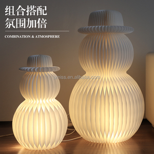 Umiss Weihnachtsdekoration Weihnachtsmann Schneemann mit Licht Weihnachtsschmuck - Product Image 5