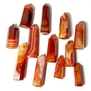 Vente en gros de pointes de quartz cornaline rayé naturel, tour de cristal d'agate rayée rouge pour la guérison et la décoration - Product Image 5