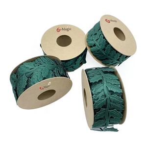 E-Magic Decoration Ribbon <span class=keywords><strong>Holly</strong></span> Leave Color sólido Hoja Cinta Regalo Flor Embalaje Diy - Product Image 1