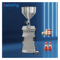 Machine de remplissage verticale pour l'emballage de liquides et de pâtes en bouteilles