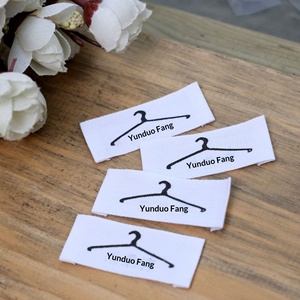 Etichette Personalizzate Professionali in Serigrafia (Materiale Nastro) per <span class=keywords><strong>Abbigliamento</strong></span> e Tessili per la Casa - Ordini Campione in 7 Giorni - Product Image 1