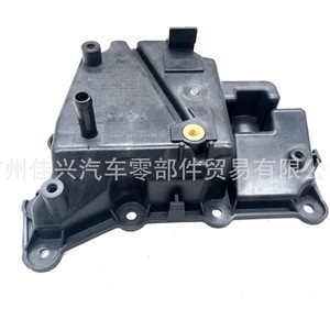 ตัวแยกน้ำมันเครื่องยนต์ Vw Audi รุ่น 04E103464AQ สำหรับ Jetta Tiguan Cc - Product Image 1