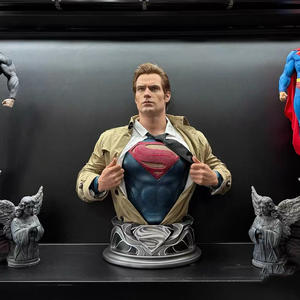 Escultura de Resina de Venta Caliente de Fábrica, Figura de <span class=keywords><strong>Marvel</strong></span> de Alta Calidad Personalizada de Películas de <span class=keywords><strong>Marvel</strong></span> y <span class=keywords><strong>DC</strong></span>, Busto de Superman - Product Image 6