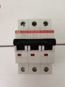 Produits authentiques Micro-break S203-k40 S203-k50 S203-k63 Nouveaux systèmes PLC d'automatisation industrielle programmables d'origine - Product Image 1