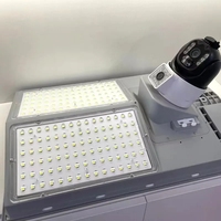 Farola Solar LED Todo en Uno con Control por Aplicación, Cámara CCTV 4G de 5MP, IP65, Aleación de Aluminio, 80 CRI, Luz Diurna de 6000K, Garantía de 3 Años