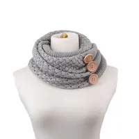 冬のファッション女性暖かい厚いニットかぎ針編みインフィニティスカーフボタン付き