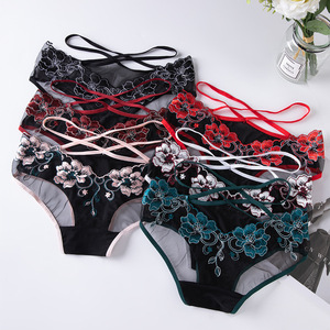 Mutandine da <span class=keywords><strong>donna</strong></span> Sexy Lingerie ricamate floreali vedono attraverso la maglia biancheria intima Strappy da <span class=keywords><strong>donna</strong></span> sfacciati <span class=keywords><strong>slip</strong></span> brasiliani - Product Image 1
