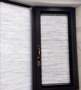 Persianas Celulares <span class=keywords><strong>de</strong></span> Panal al por Mayor, <span class=keywords><strong>Cortinas</strong></span> Opacas <span class=keywords><strong>de</strong></span> Tela <span class=keywords><strong>de</strong></span> Poliéster Liso con <span class=keywords><strong>Cortinas</strong></span> Integradas <span class=keywords><strong>para</strong></span> Ventanas, Puertas y Tragaluces - Product Image 2