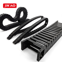 Nylon PA66 Material Kleine Größe Schwarze Farbe Geschlossener Kabelträger Kabelkette für Maschinen