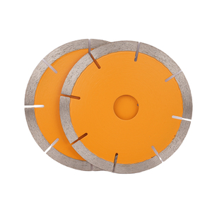 ダイヤモンドディスク 105/125mm 薄型ターボ切断鋸刃 <span class=keywords><strong>OEM</strong></span>カスタマイズ可能 ホットプレス磁器タイル切断ディスク - Product Image 1