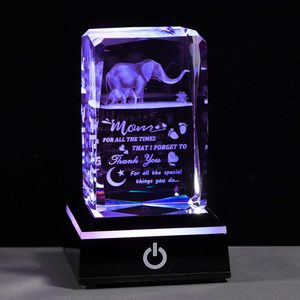 Bloc de cristal en <span class=keywords><strong>verre</strong></span> gravé au laser <span class=keywords><strong>3D</strong></span> <span class=keywords><strong>avec</strong></span> lumière LED, <span class=keywords><strong>cube</strong></span> de cristal vierge personnalisé, <span class=keywords><strong>cube</strong></span> de cristal K9 vierge - Product Image 3